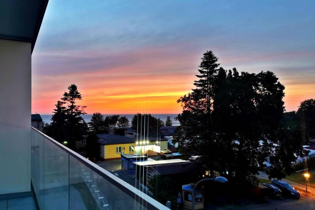 Green Apartment Promenada Gwiazd- Widok Na Morze. Miedzyzdroje Bagian luar foto