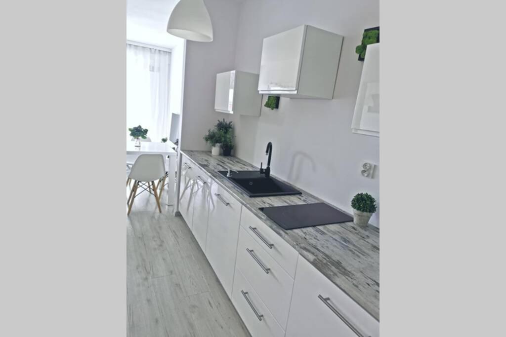 Green Apartment Promenada Gwiazd- Widok Na Morze. Miedzyzdroje Bagian luar foto